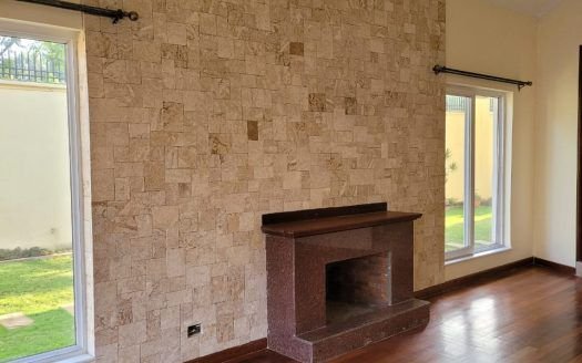 5 Bedroom Villa Opposite Kenya State House