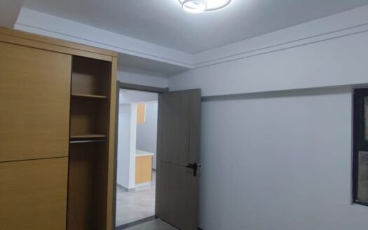 2 Bedroom Apartment Valley Arcade.
