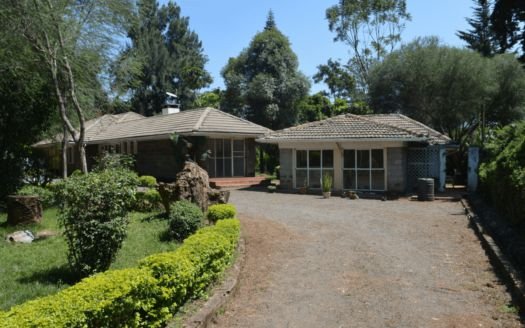 3 bedroom Bungalow for Rent along Mzima Springs.