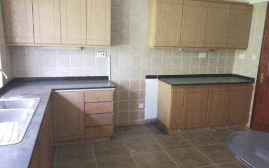 3 Bedroom Apartment in Lavington